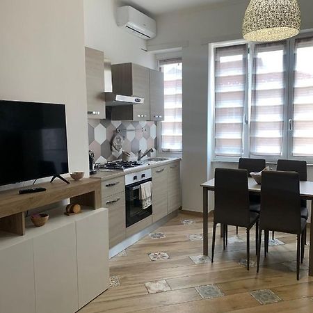 Apartament Mirafiori House Turyn Zewnętrze zdjęcie
