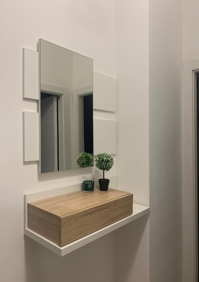 Apartament Mirafiori House Turyn Zewnętrze zdjęcie