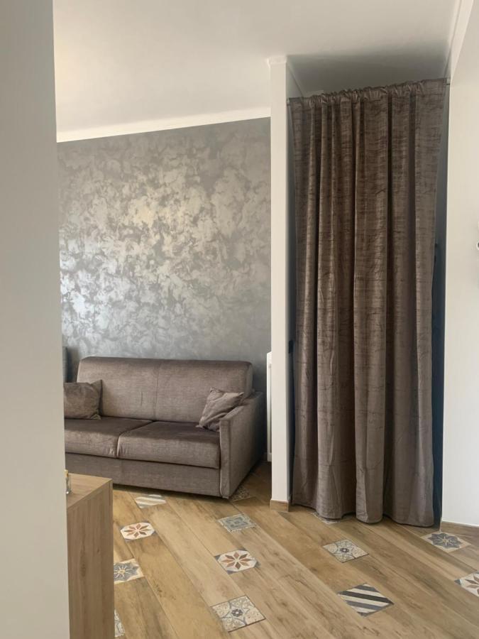 Apartament Mirafiori House Turyn Zewnętrze zdjęcie